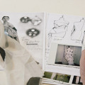 初めて“自分で作った服”も公開、天才デザイナーが沈黙を破る『マルジェラが語る“マルタン・マルジェラ”』予告編・画像