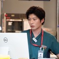 田中圭“成瀬”スイカ割で見せたギャップに「可愛すぎ」、将来への迷いには視聴者から様々な声…「ナイト・ドクター」7話・画像