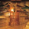 石岡瑛子　映画『Mishima: A Life in Four Chapters』（ポール・シュレイダー監督、1985年）     プロダクション・デザイン　Mishima （C）Zoetrope Corp. 2000.  All Rights Reserved. / （C）Sukita