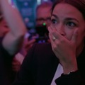 『レボリューション －米国議会に挑んだ女性たち』Netflixにて配信中