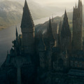 『ファンタスティック・ビーストとダンブルドアの秘密』（C） 2021 Warner Bros. Ent. All Rights Reserved<br>Wizarding WorldTM Publishing Rights （C） J.K. Rowling<br>WIZARDING WORLD and all related characters and elements are trademarks of and （C） Warner Bros. Entertainment Inc.