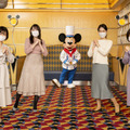 【ディズニー】人気レストラン「シェフ・ミッキー」、全ての時間帯でミッキーマウスとの記念撮影実施　10月2日から・画像