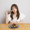 韓国でも活躍するちぃぽぽが“キンパ”について語る「ドラマ観ながら、なに食べよ？」第5回は「彼女の私生活」・画像
