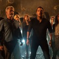 『ジュラシック』新旧キャストの前にギガノトサウルス登場！『ジュラシック・ワールド』最新作本編映像・画像