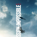 トム・クルーズ、バイクで飛ぶ！『ミッション：インポッシブル／デッドレコニング PART ONE』日本版ポスター・画像