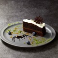 アラゴグ™の隠れ家～チョコレートケーキ添え～「ワーナー ブラザース スタジオツアー東京 ‐ メイキング・オブ・ハリー・ポッター」