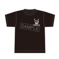 Tシャツ『猫と、とうさん』　© Gray Hat Productions LLC 2021.　