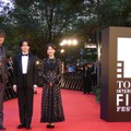 山崎貴監督、神木隆之介、浜辺美波／第36回東京国際映画祭レッドカーペット『ゴジラ-1.0』（クロージング作品）