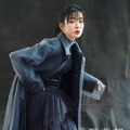 ＜ポスタータイプ＞表紙画像「永野芽郁オフィシャルカレンダー2024」©SDP