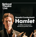NTLive『ハムレット』 ©️ Johan Persson