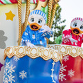 東京ディズニーランドで公演中のパレード「ディズニー・クリスマス・ストーリーズ」