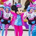 【ディズニー】新パレード「ミニー＠ファンダーランド」、“城前”メインのショート動画を公開・画像