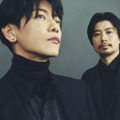佐藤健＆山田智和監督／photo：You Ishii