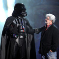 ダース・ベイダー＆ジョージ・ルーカス Photo by Jeff Kravitz/FilmMagic