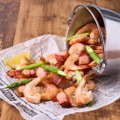 「ベーコンとアスパラガスのシュリンパーズネットキャッチ」レギュラー 2,640円／シュリンプラージ 4,850円