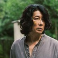 『箱男』ⓒ2024 The Box Man Film Partners