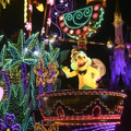 パレード・花火にキャッスルプロジェクション！東京ディズニーランドで3種のナイトエンターテインメントを満喫