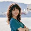 Disney+最高話題作『ハイパーナイフ』主演パク・ウンビン、現場を照らす“太陽のような笑顔”【PHOTO】
