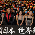 『ベクシル −2077日本鎖国−』凱旋披露試写　（左から）mink、谷原さん、黒木さん、松雪さん、曽利監督　