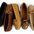 ＜MINNETONKA × WREN Limited Edition＞14,175円（税込）、展開カラー5色（Champagne, Natural, Mocha, Carmel, Black）