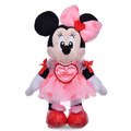 「Full of love」ぬいぐるみ4,200円 © Disney