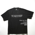 『トゥギャザー』公式グッズTOGETHER PHOTO TシャツB© 2025 Project Foxtrot, LLC 　