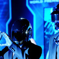 「ダフト・パンク（Daft Punk）」のトーマ・バンガルテル＆ギ＝マニュエル・ド・オメン＝クリスト -(C) Getty Images