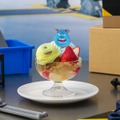 ＜サリー＆マイク＞相棒パフェ　　税込1,390円「モンスターズ・インク」OH MY CAFE(C)Disney/Pixar