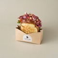 フレッシュトマトとハモンのボカ食パン　/「ボカ食パン」各種 1,450 円~