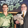 ペドロ・パスカル、ジョン・ファヴロー監督、グローグー