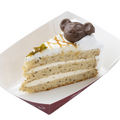 ミルクティーショートケーキ（ピスタチオ入り）※画像はすべてイメージです　©Disney