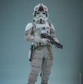 インペリアル・レムナント AT-ATドライバーフィギュア© & ™ Lucasfilm Ltd.