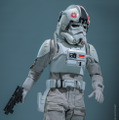 インペリアル・レムナント AT-ATドライバーフィギュア© & ™ Lucasfilm Ltd.