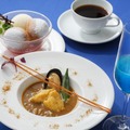 夏にぴったりのメニュー©Disney