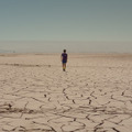 『砂漠の星』（Desert Lights、2021年、18分56秒）