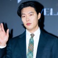 俳優リュ・ジュンヨルがG-DRAGON所属事務所と専属契約！ユ・アインの合流にも注目