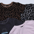 【ちいかわ】ラインストーンミニTシャツ 5,500円 (税込)
