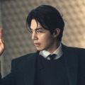 「最強の叔父」イ・ドンウクに世界が釘付け！『殺し屋たちの店 2』が話題性ランキング席巻中！