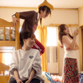 松本穂香＆小林聡美＆森田望智ら、“和”川口春奈を支えた家族や闘病仲間『ママがもうこの世界にいなくても　私の命の日記』場面写真入手・画像