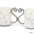 ディズニー ペアマグ モノトーン2,600 円／© Disney
