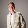 長塚京三