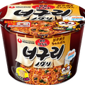 「ノグリ 旨辛焼きちゃんぽん」が、もっちり食感で大人気のレンジ対応カップにグレードアップして登場！10月26日（月）より全国のコンビニエンスストアで新発売！