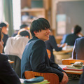 『ないものねだりの君に光の花束を』©2026『ないものねだりの君に光の花束を』製作委員会