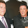 還暦過ぎたアクションスター2人が仲良く並んでツーショット　-(C) Getty Images/AFLO