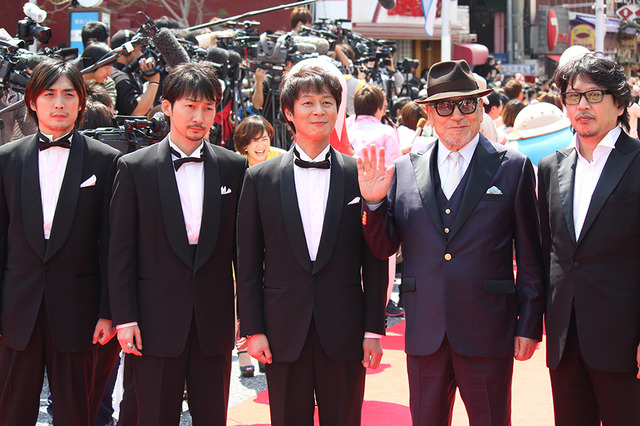 「沖縄国際映画祭」那覇・国際通りレッドカーペット