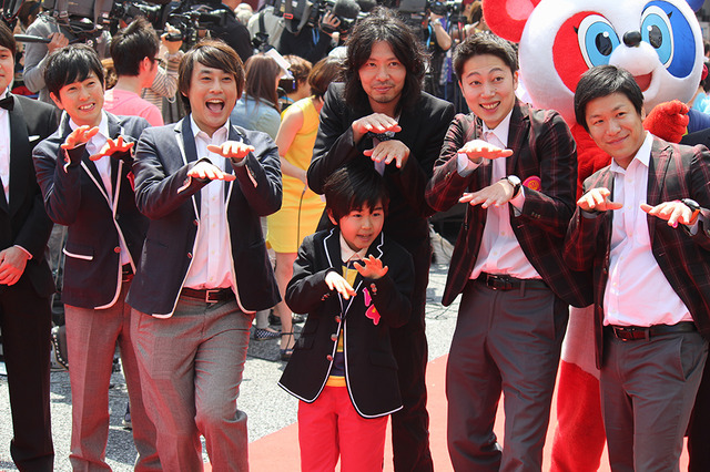 「沖縄国際映画祭」那覇・国際通りレッドカーペット