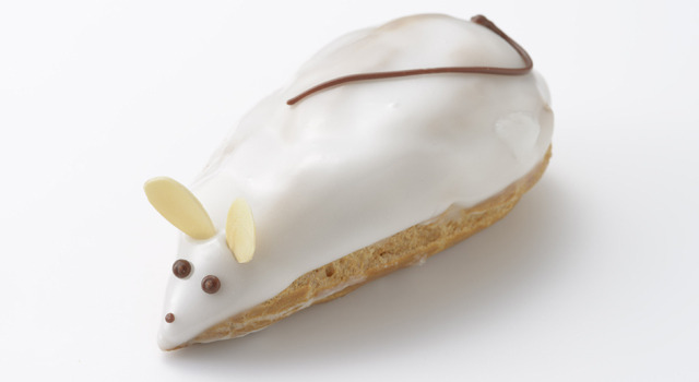 ルコントの定番商品「スウリー」。スウリーとはねずみの意。キュートなフォルムが小さな子どもたちにも愛される名菓子。