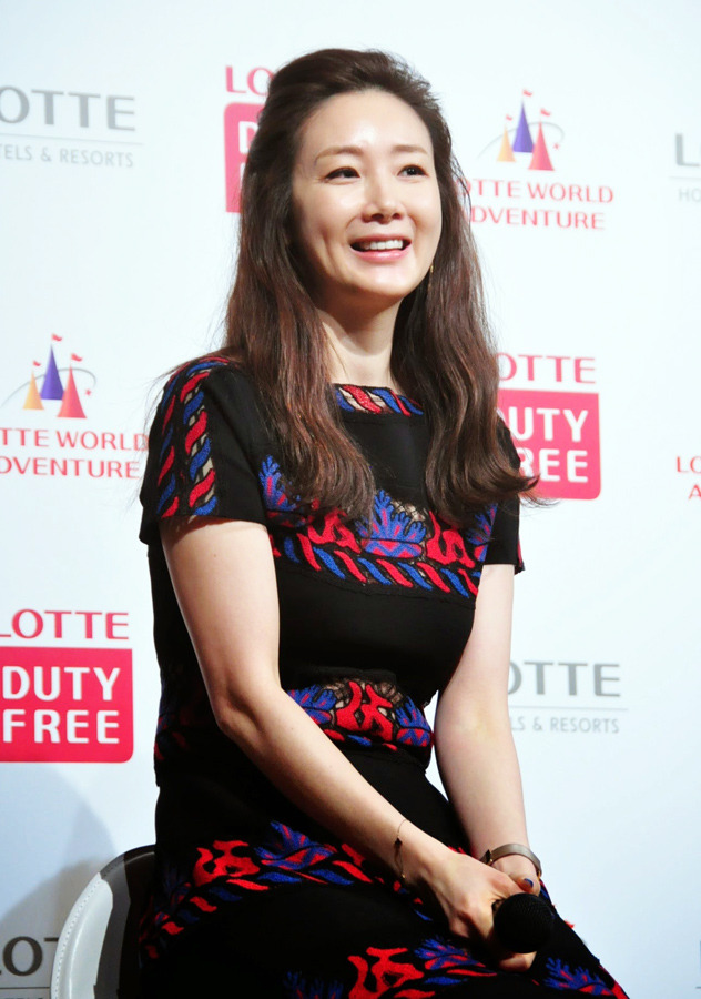 チェ・ジウ／韓国ロッテグループ記者会見