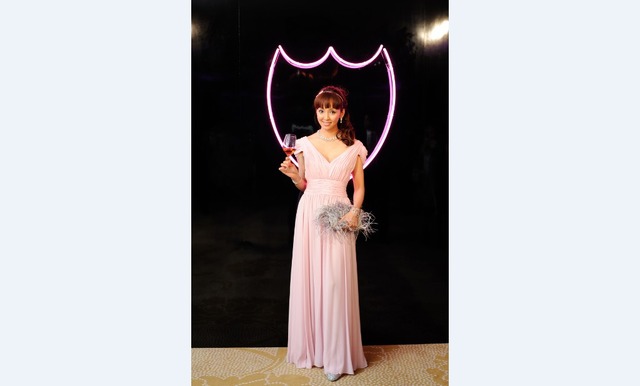 4月10日パレスホテル東京で行われた、ドン ペリニヨン ロゼ ショー「Dancing Spies」にて＿タレント・神田うの