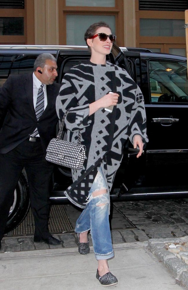 アン・ハサウェイ